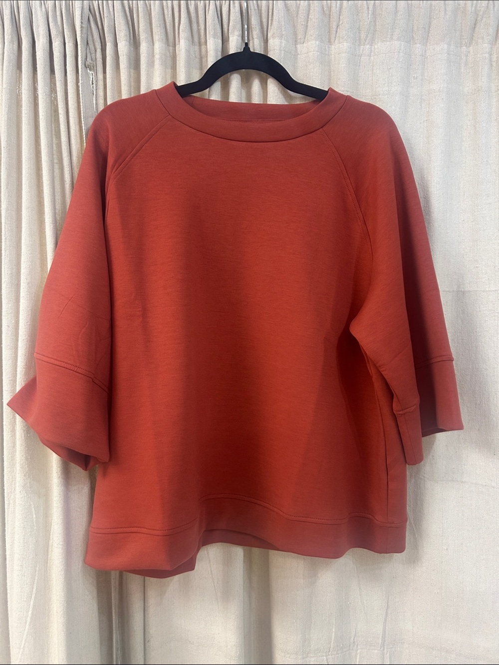 Zenana 3/4 Sleeve Pullover Top in Rust